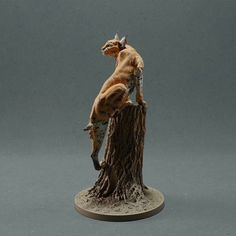 Bobcat climbing - UNPAINTED - Animal Den Miniatures